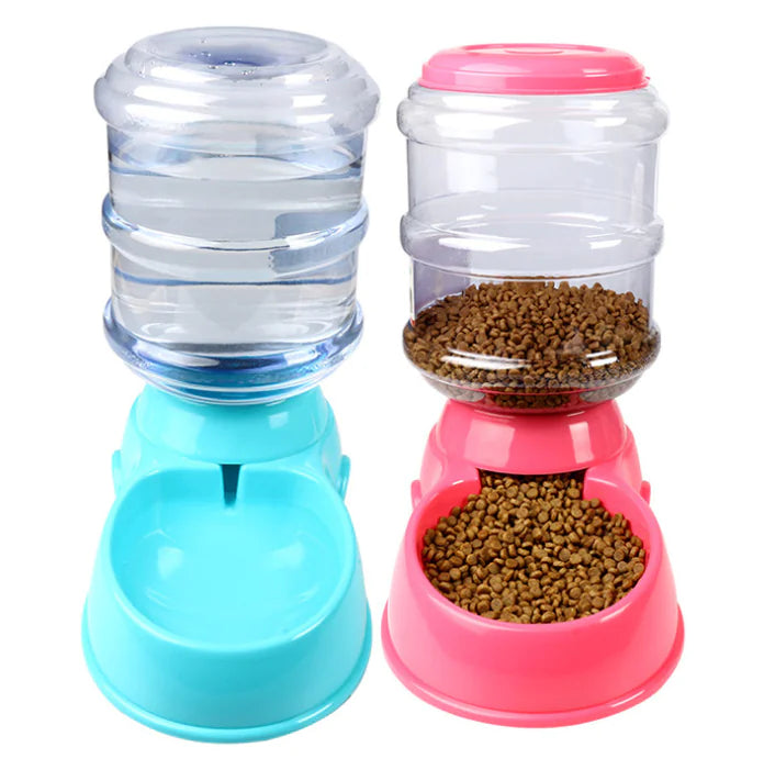 The "Gravity-Flow" 3.5L Automatic Feeding & Hydration Station